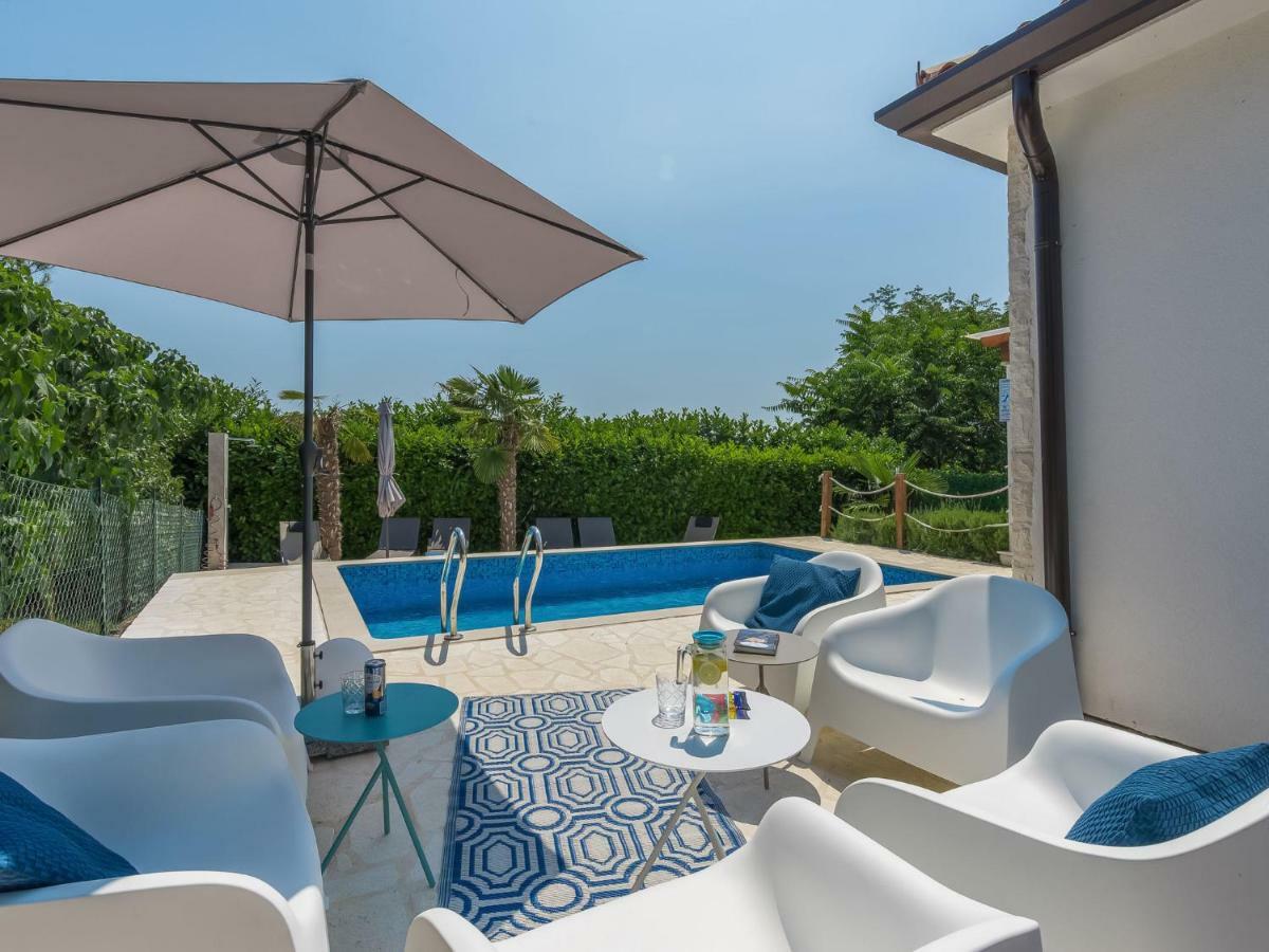 Holiday Home Villa Joy By Interhome Novigrad Istria المظهر الخارجي الصورة